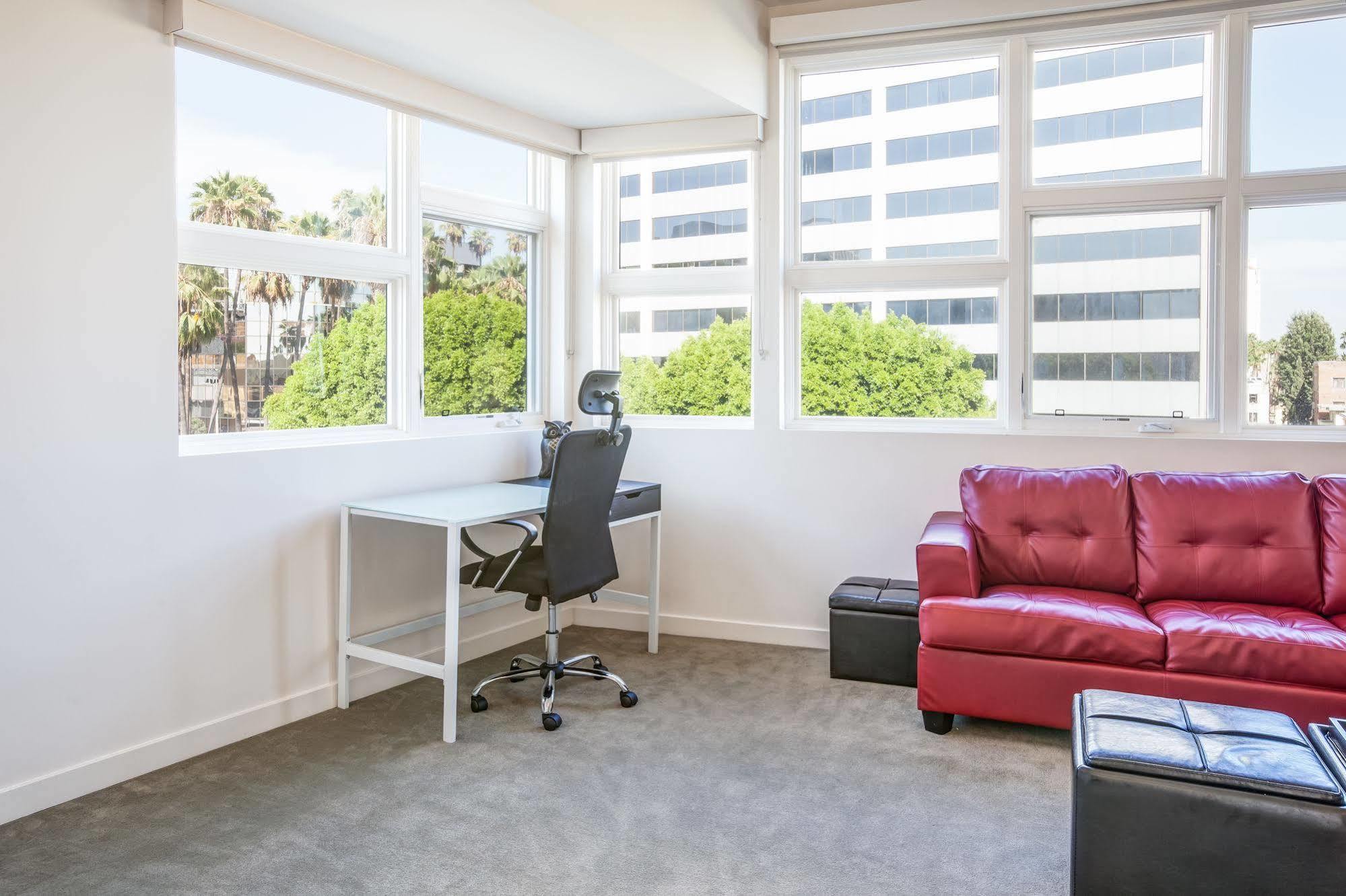 Heaven On Hollywood Furnished Apts - Vine Уэст-Голливуд Экстерьер фото